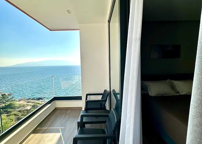 Lookout Apartments