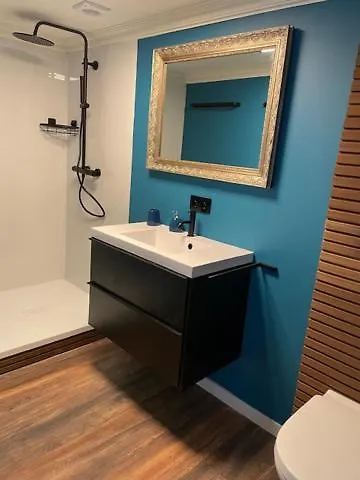 Mi Casa Naranja