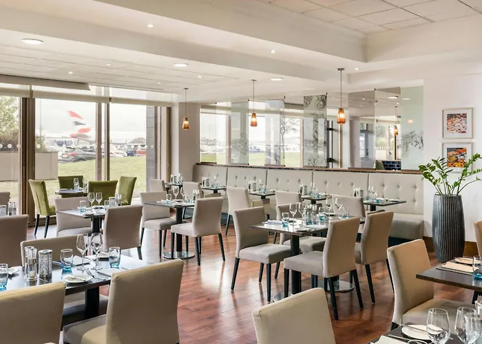 Renaissance London Heathrow Hotel