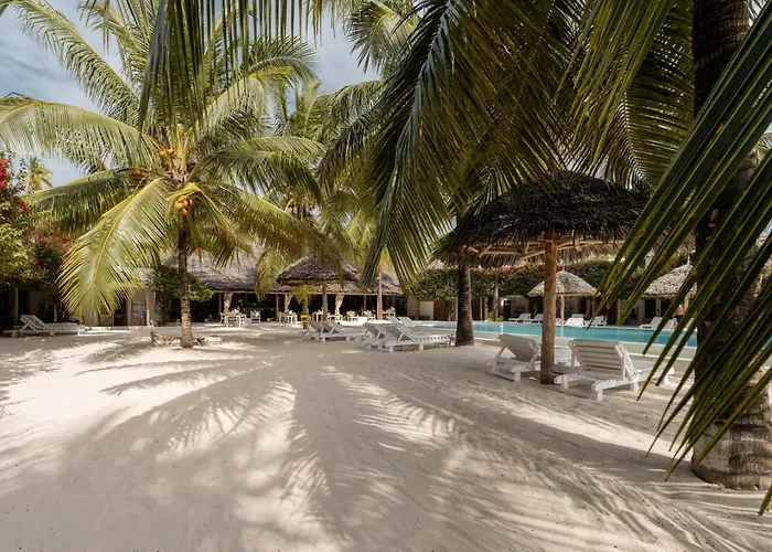 The Loop Beach Resort (Adults Only)