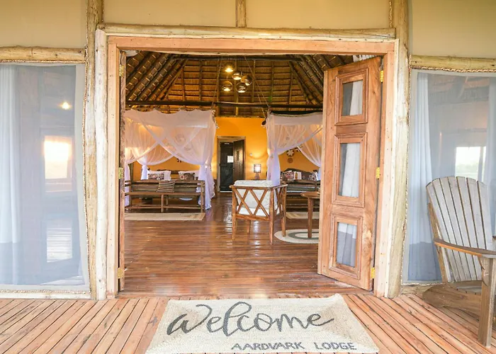Aardvark Safari Lodge