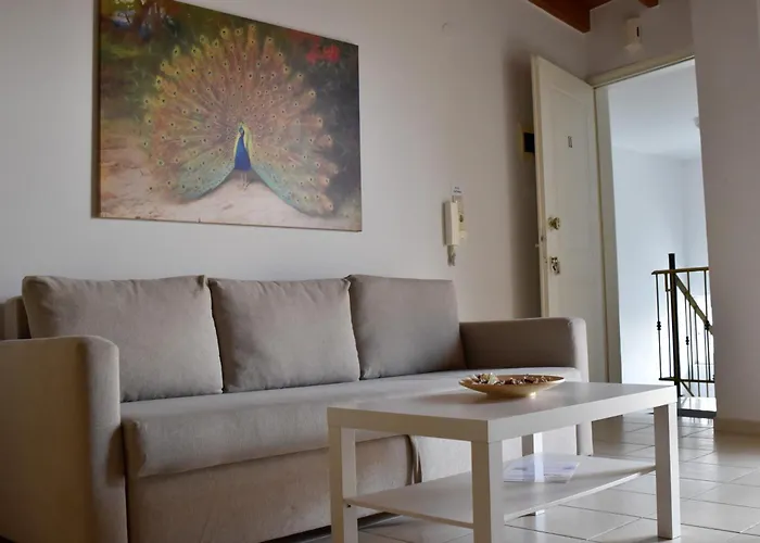 Castello Apartments