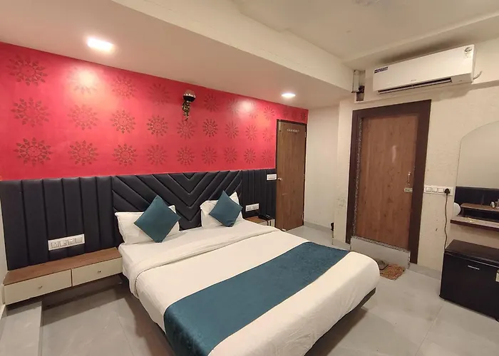 Hotel Avadh Palace, Subhash Bridge, Rto Circle, Ahmedabad