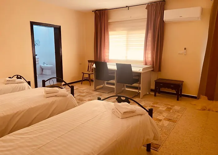 Baytna Hotel