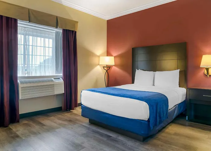 Best Western Greenfield Inn