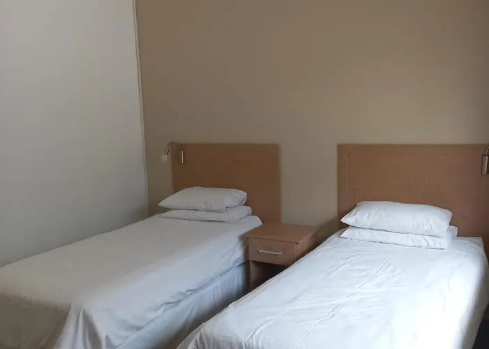 Gonubie Hotel