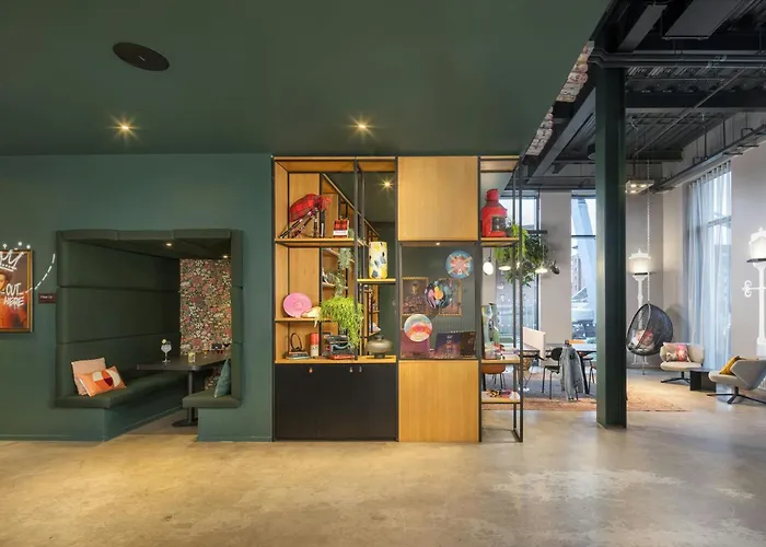 Moxy Glasgow Merchant City