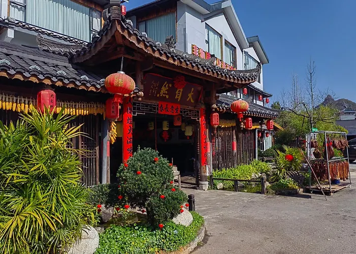 Guilin Qingshanshe Hotel -Free Pick Up Train Station Stay Two Nights