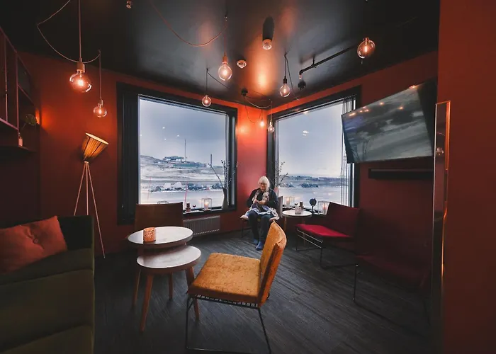 Svalbard Hotell | The Vault