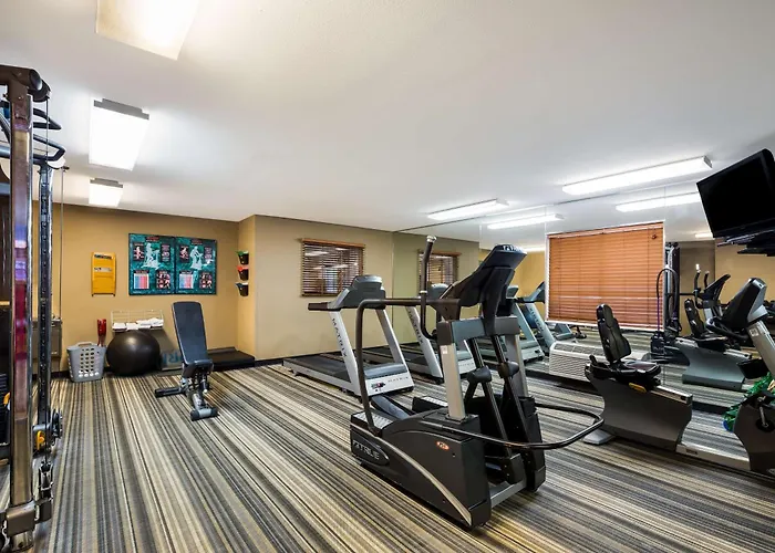 Sonesta Simply Suites Denver West Federal Center