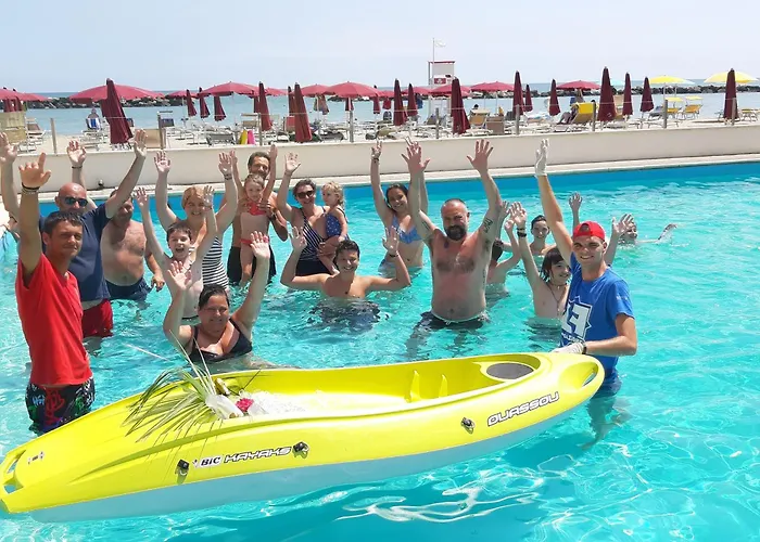 Hotel Classic - Azzurro Club