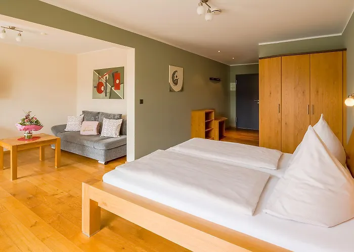 Main-Vinotel Weingut Helmstetter