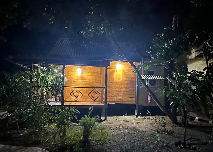 Tanty'S Hostel