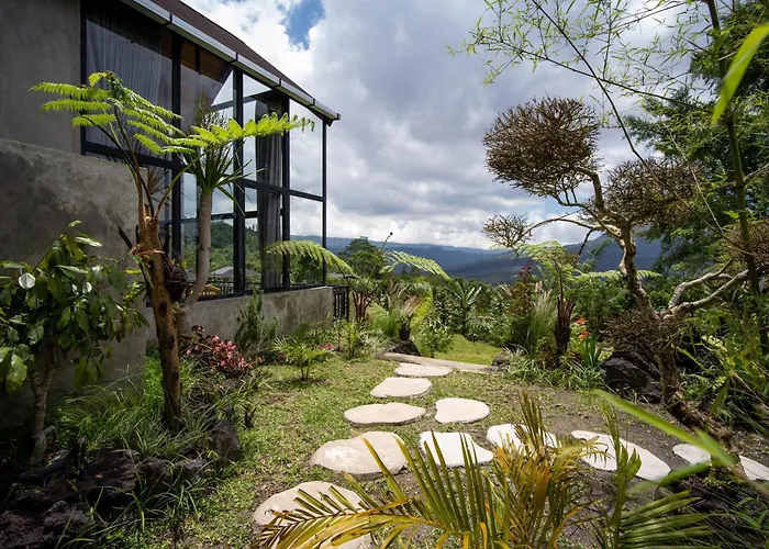 Kintamani Sari Hills