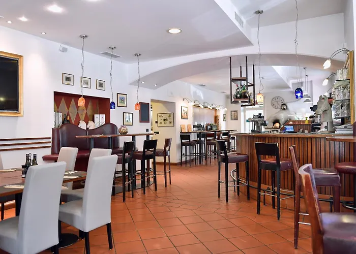 Hotel Cavallino S'Roessl