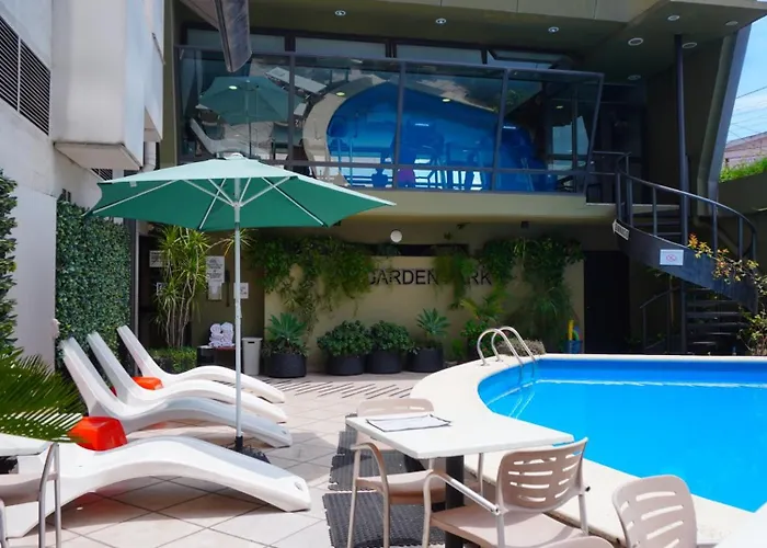 Garden Park Hotel