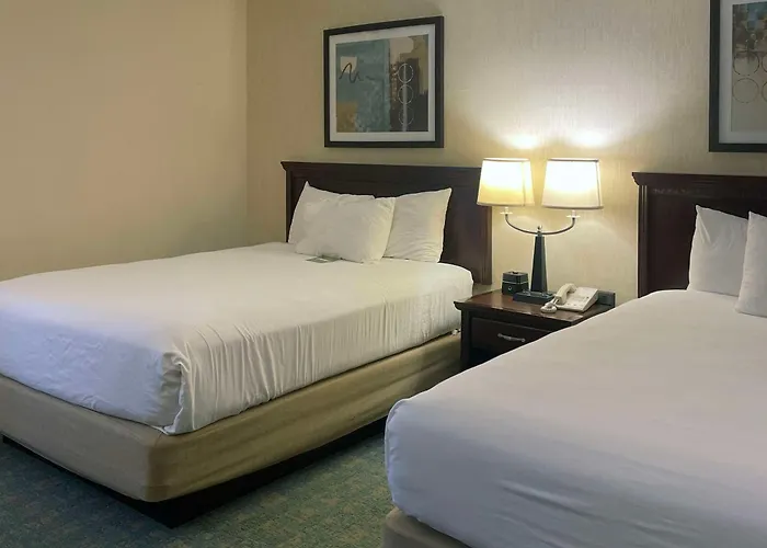 Prado Hotel By Choice Hotels