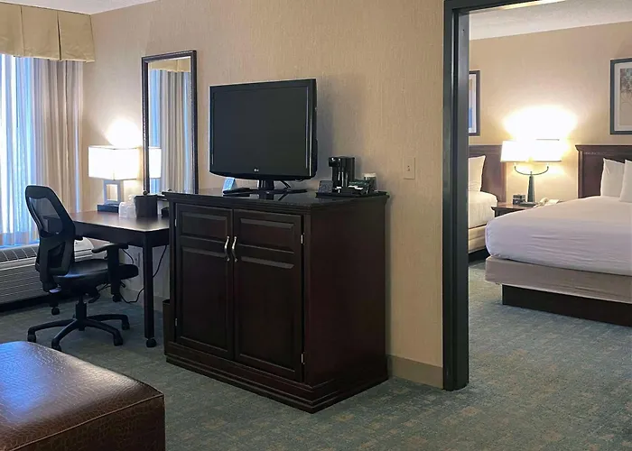 Prado Hotel By Choice Hotels