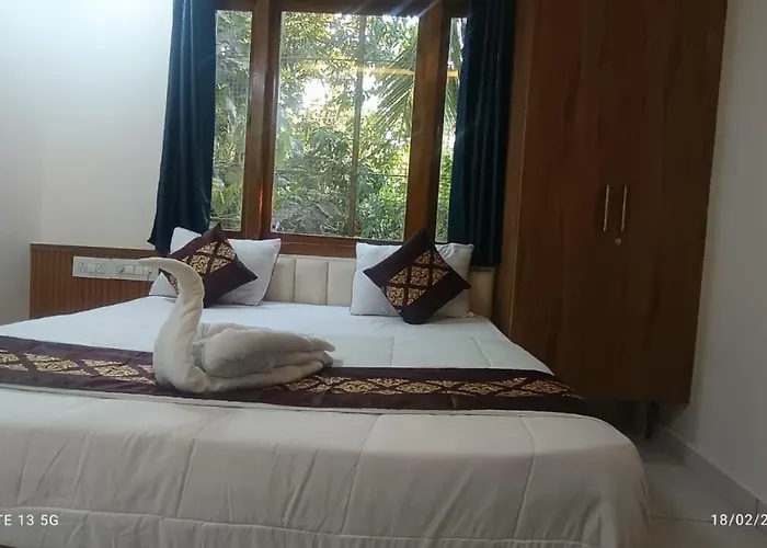 Hotel Greenland Inn Hampi