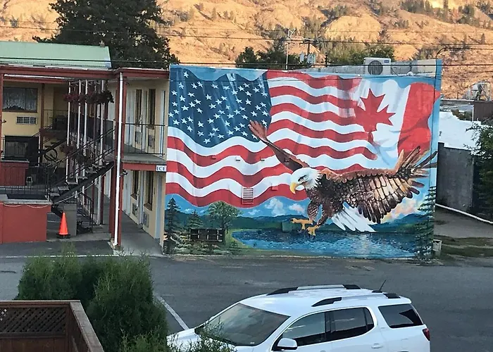 Camaray Motel