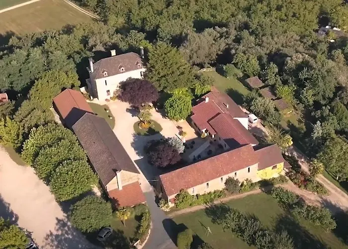 Domaine De Malet