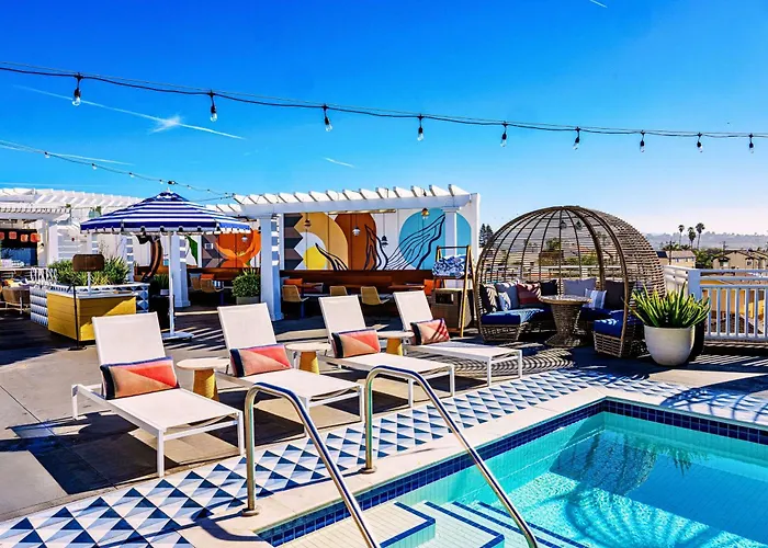 Inn At The Pier Pismo Beach, Curio Collection By Hilton