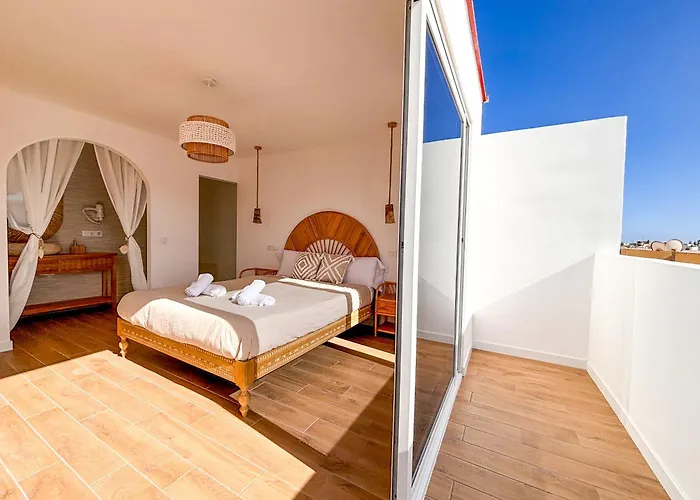 Chakra House Fuerteventura - Private Rooms In A Shared Boutique Guesthouse