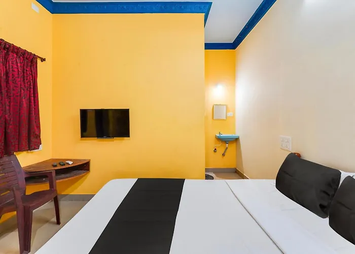 Hotel O Raghul Residency