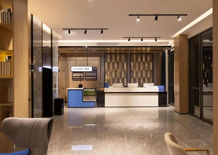 Echarm Hotel Zhanjiang Zhanchuan Avenue Wanda Plaza