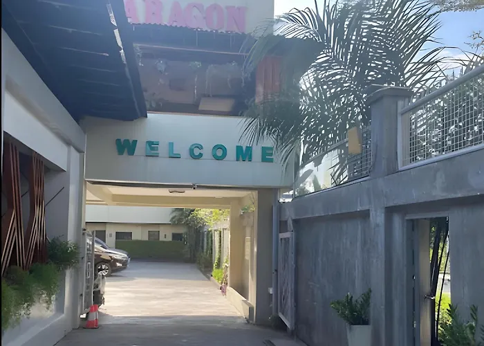 The Paragon Hotel And Restaurant