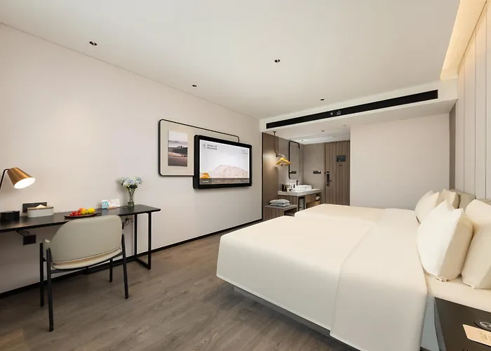 Atour Hotel Zhongshan Henglan Chang New Times Square