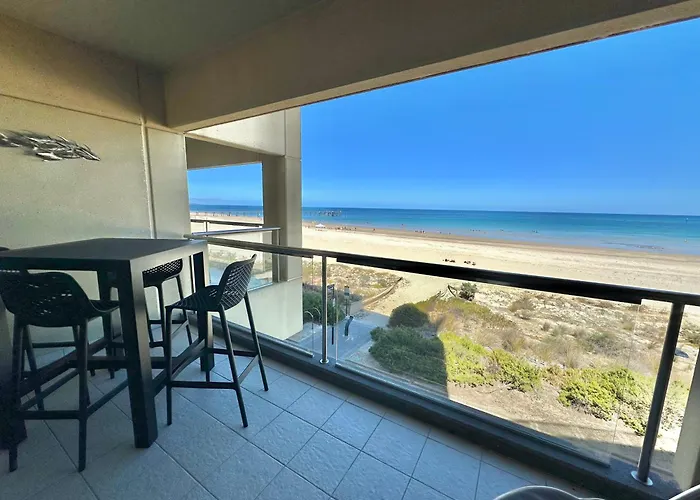 Absolute Beachfront At The Pier Glenelg