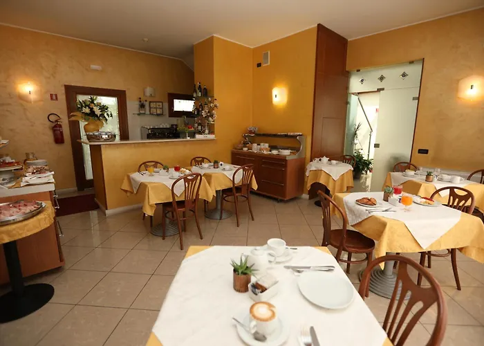 Hotel Cris