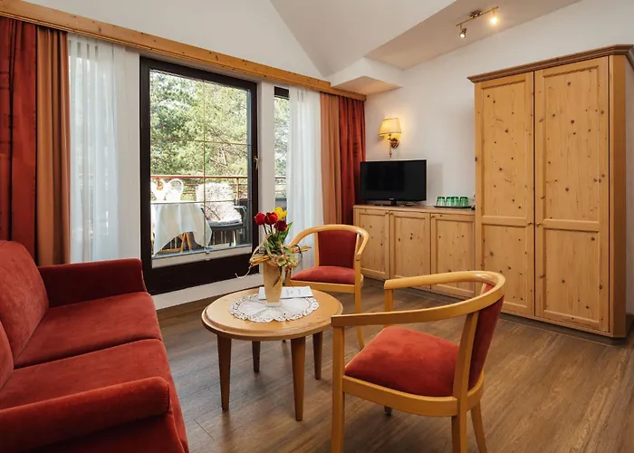 Hotel Alpenruh-Micheluzzi
