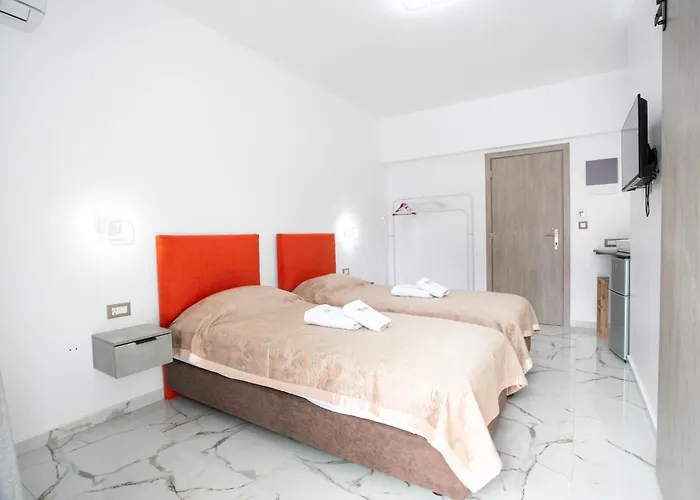Star Hotel