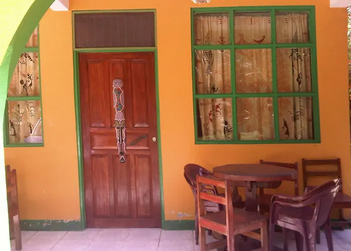 Cabinas Manzanillo Caribe