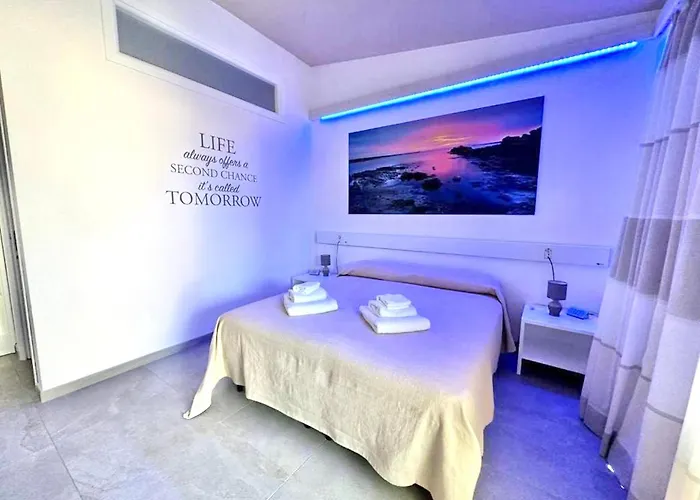 Hotel With Swimming Pool Near Stintino Just 300 Mt From The Beach