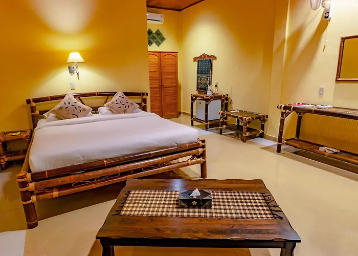 Tabo Cottages