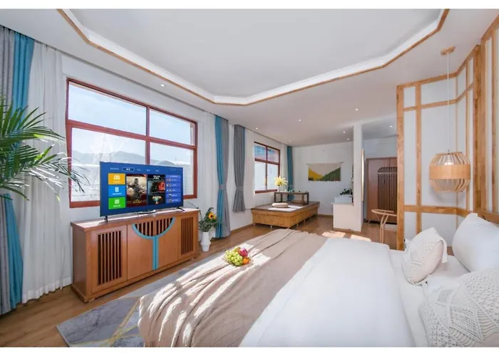 Yunyin Sanqiu Inn