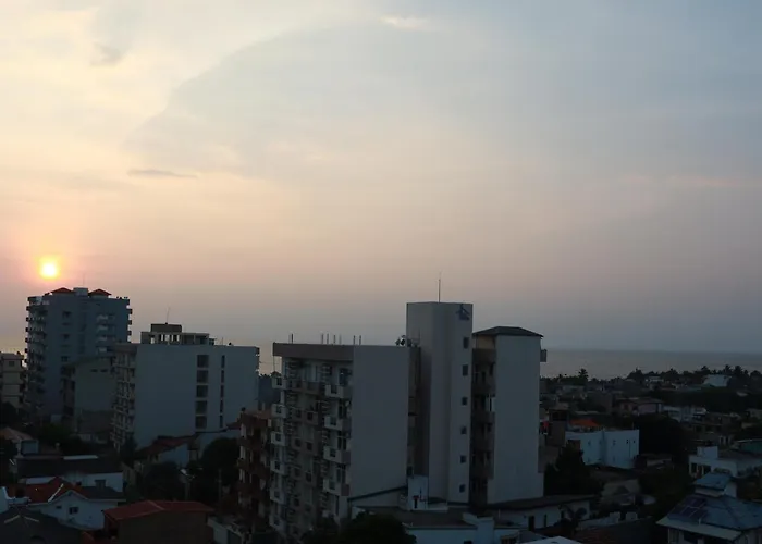 Two Bed Roomed, Fully Furnished & Air Conditioned Apartment With Sea View For Rent At Beach Road, Mount Lavinia