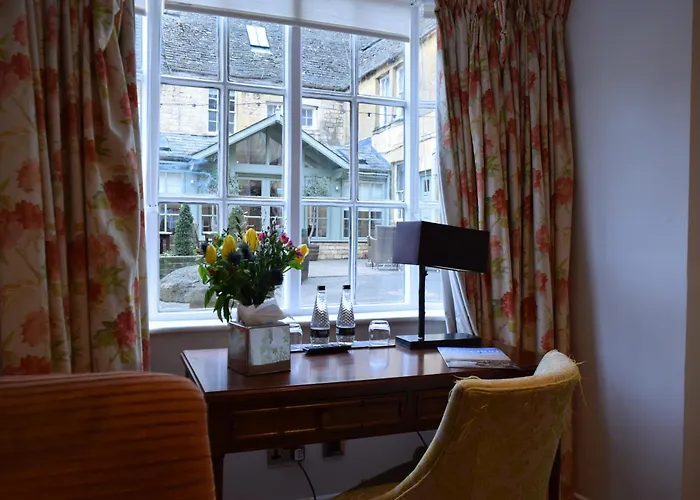 Noel Arms - "A Bespoke Hotel"