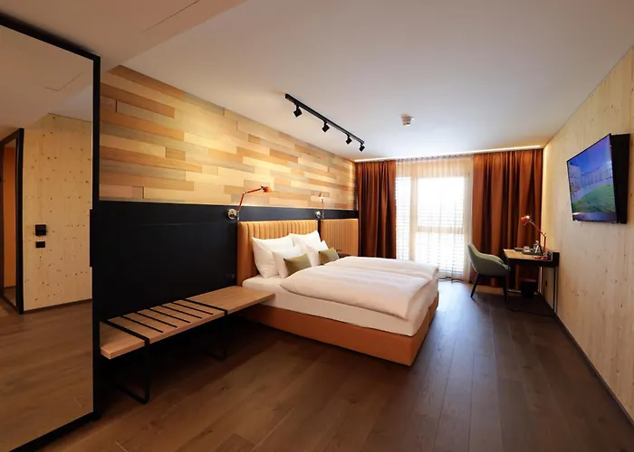 Hotel Steiermarkhof Graz - Aus Holz gebaut, von Hügeln geküsst