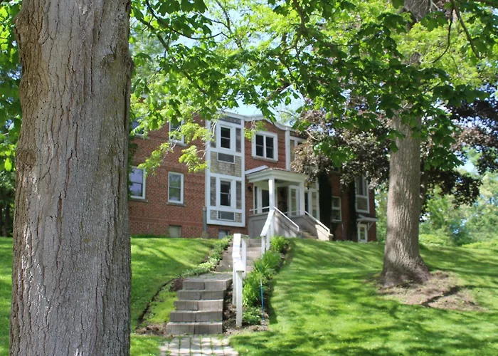 Westover Inn