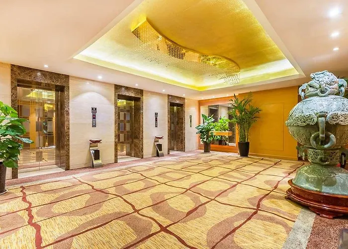 Days Hotel & Suites Jiaozuo