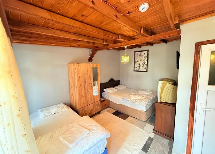 ÖZ Butik Otel Antik Kent Myrleia