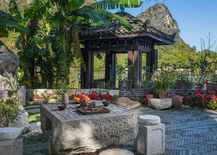 He She Courtyard Free Pick-Up Train Station Stay 2 Nights