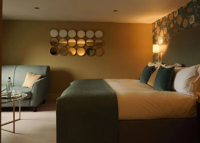 The Queensberry Hotel