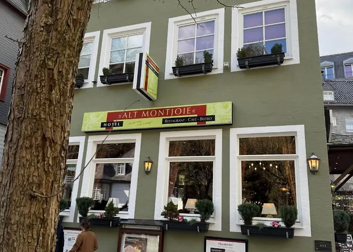 Hotel Alt Montjoie