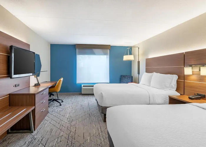 Holiday Inn Express And Suites - Petersburg - Fort Lee By Ihg