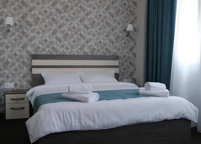 Urban Hotel Express
